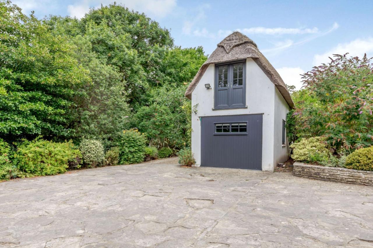 Little Thatch Lovely 2-Bed Converted Workshop Near Weymouth Radipole Exterior photo